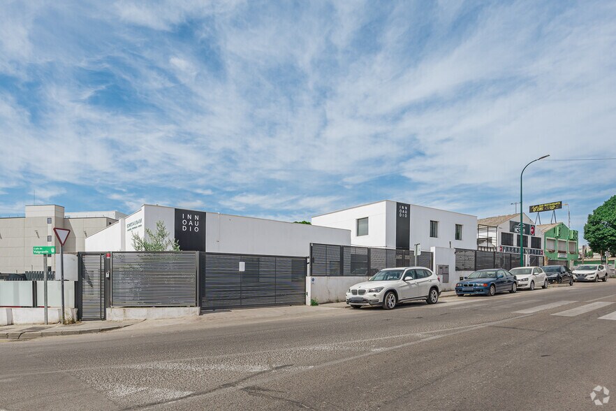 Local commercial dans Alcobendas, Madrid à louer - Photo de l’immeuble – Image 3 sur 4