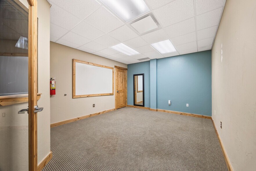 509 Scott Ave, Woodland Park, CO à louer - Photo de l’immeuble – Image 2 sur 14
