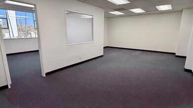 449 S Beverly, Beverly Hills, CA à louer Photo intérieure– Image 2 sur 5