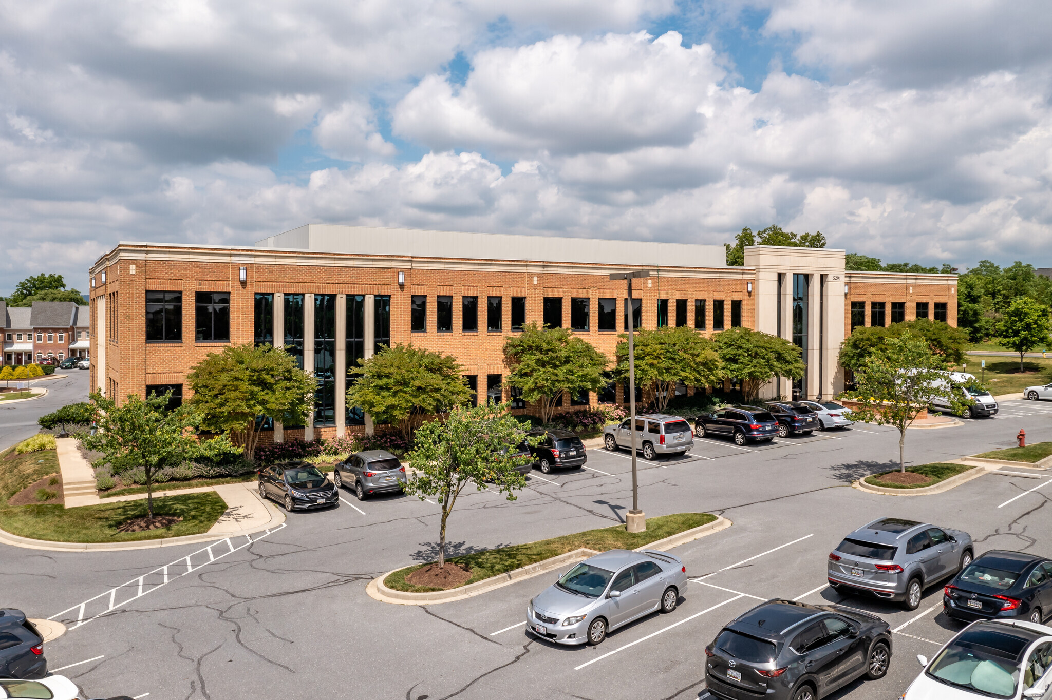 5291 Corporate Dr, Frederick, MD à louer Photo principale– Image 1 sur 6