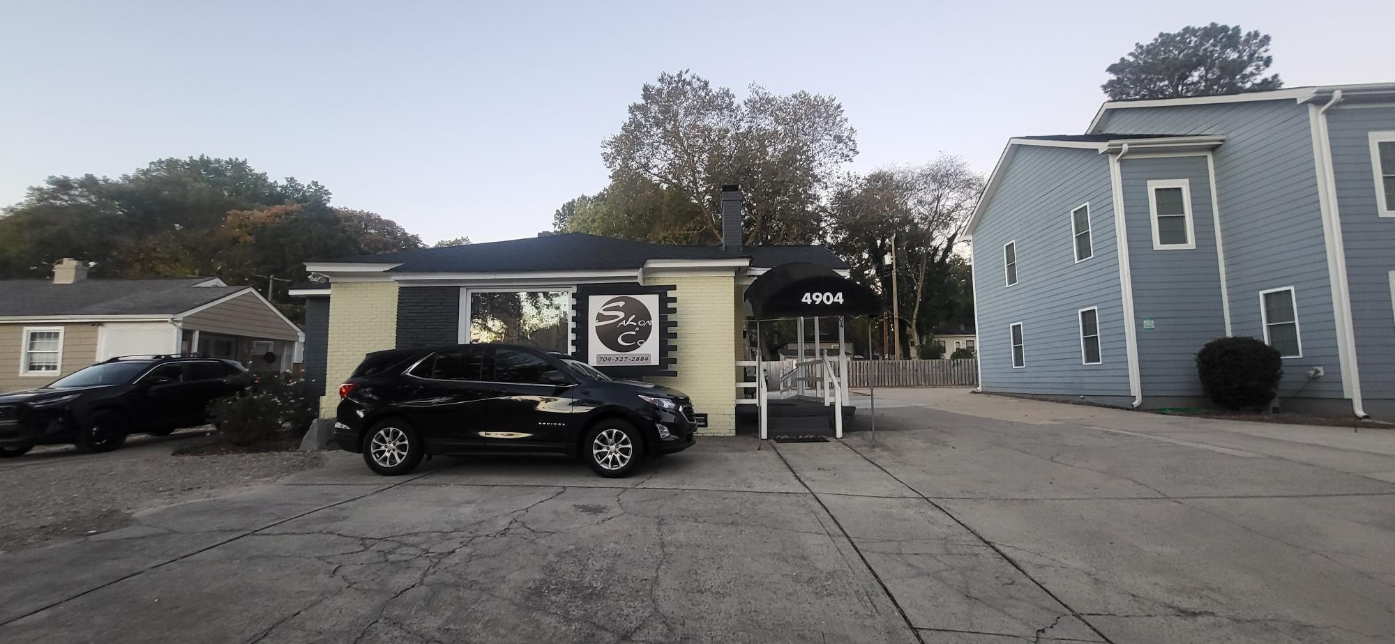 4904 Park Rd, Charlotte, NC à louer Photo de l’immeuble– Image 1 sur 3