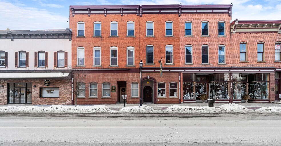 211-219 E Market St, Clearfield, PA à vendre - Photo de l’immeuble – Image 2 sur 59
