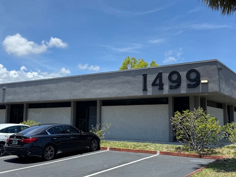 1499 Forest Hill Blvd, West Palm Beach, FL à louer - Photo de l’immeuble – Image 2 sur 6
