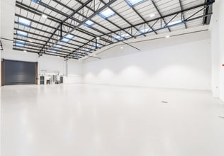 29-35 North Acton Rd, Londres à louer Photo intérieure– Image 2 sur 3