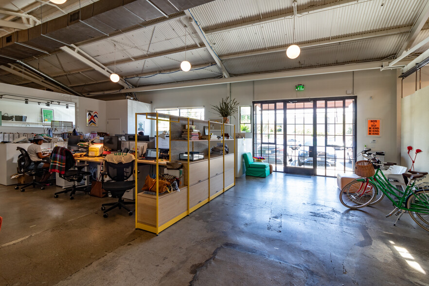 3010-3012 Worthen Ave, Los Angeles, CA à louer - Photo intérieure – Image 2 sur 16