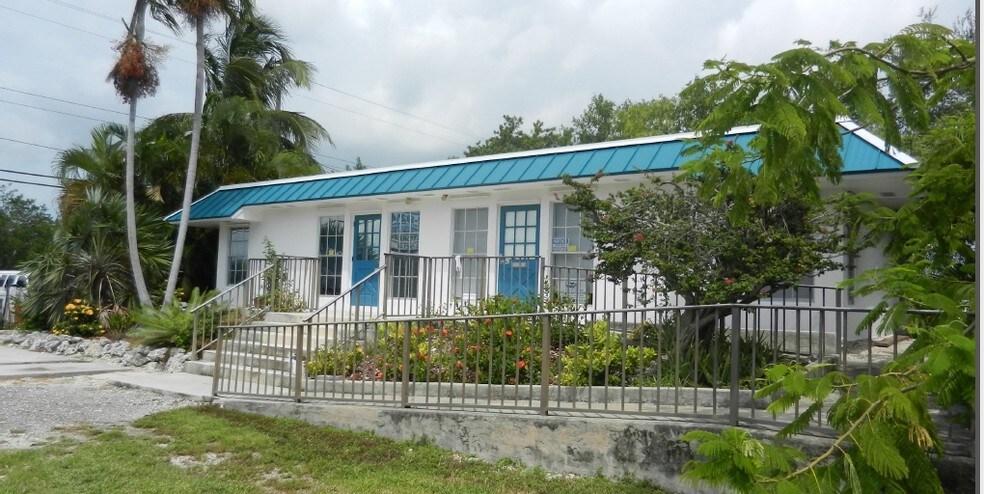 21423 Overseas Hwy, Cudjoe Key, FL à vendre - Photo de l’immeuble – Image 3 sur 37