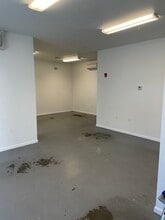 1632-1636 Del Monte Blvd, Seaside, CA à louer Photo intérieure– Image 2 sur 23