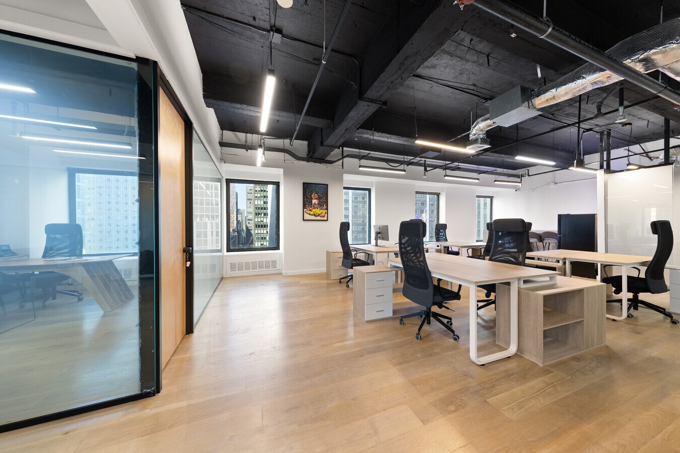 633 Third Ave, New York, NY 10017 - Lot D -  - Photo intérieure - Image 1 of 8