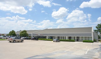Plus de détails pour 6833-6869 Green Oaks Rd, Fort Worth, TX - Local commercial à louer