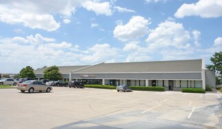 Plus de détails pour 6833-6869 Green Oaks Rd, Fort Worth, TX - Local commercial à louer