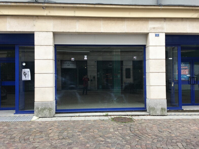 10 Rue De Velotte, Montbéliard à louer - Photo de l’immeuble – Image 2 sur 3