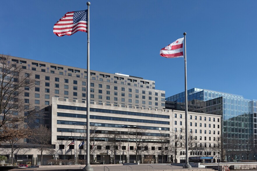 1331 Pennsylvania Ave NW, Washington, DC à louer - Photo de l’immeuble – Image 2 sur 41