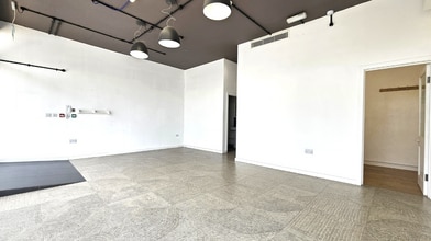 33-35 Brayards Rd, Londres à louer Photo intérieure– Image 2 sur 3