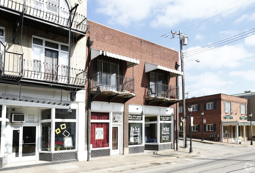 2145-2147 Ardmore Blvd, Pittsburgh, PA à louer - Photo de l’immeuble – Image 3 sur 3