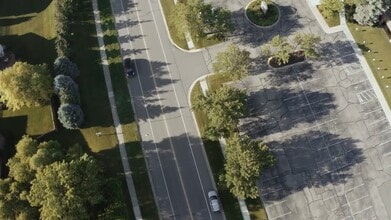 12400 Portland Ave, Burnsville, MN à louer - Vidéo sur l’annonce professionnelle 