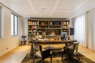 46 Rue De Lille, Paris à vendre Photo intérieure– Image 2 sur 5