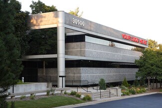 Plus de détails pour 30500 Northwestern Hwy, Farmington Hills, MI - Bureau à louer