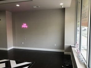 12830-12838 New Hampshire Ave, Silver Spring, MD à louer Photo intérieure– Image 2 sur 7