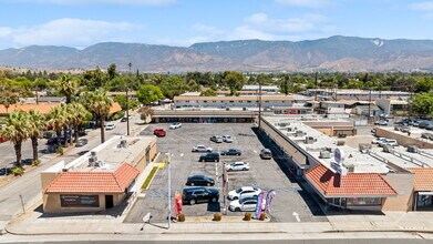 200-216 E Highland Ave, San Bernardino, CA - Vue aérienne vue de carte - Image1