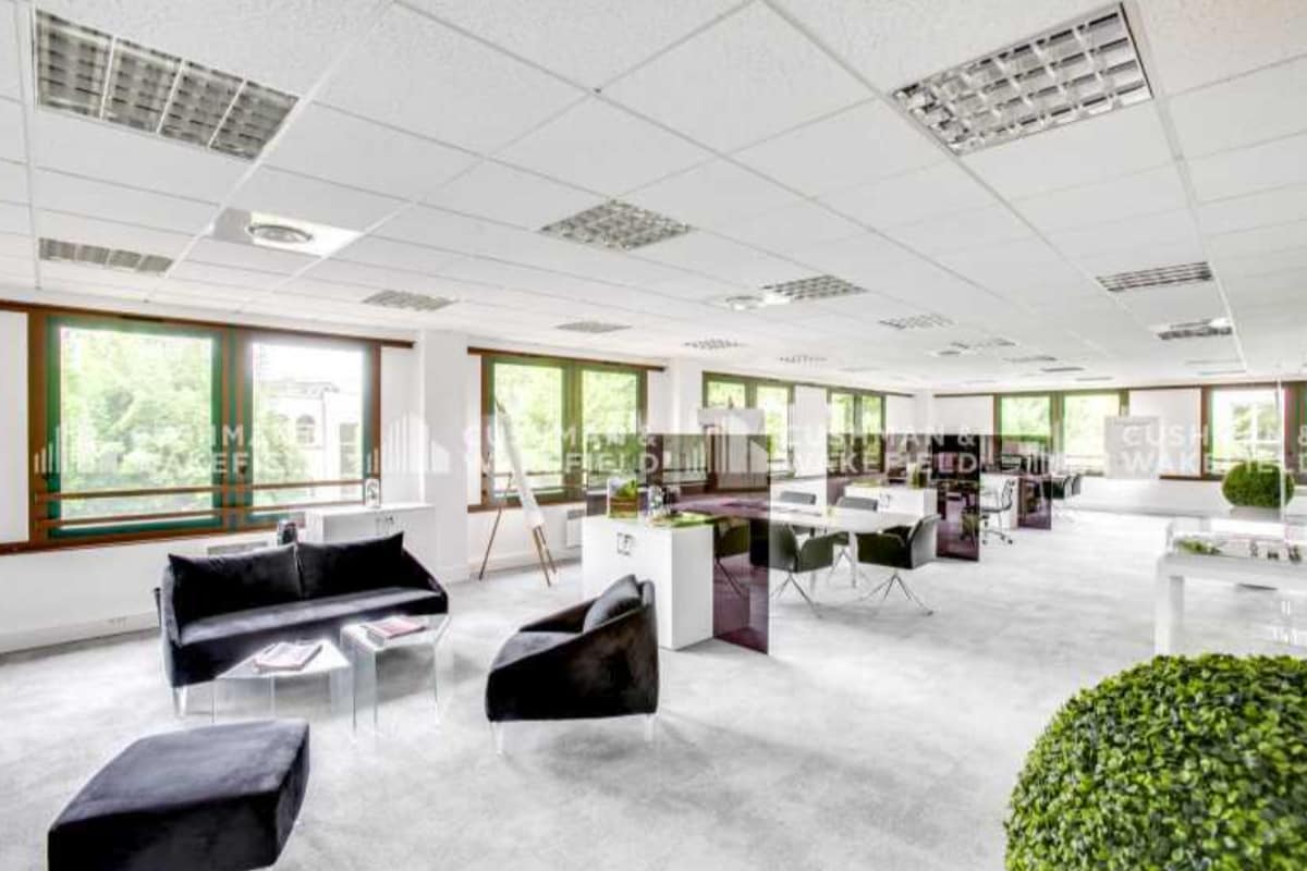 Bureau dans Orsay à louer Photo intérieure– Image 1 sur 6