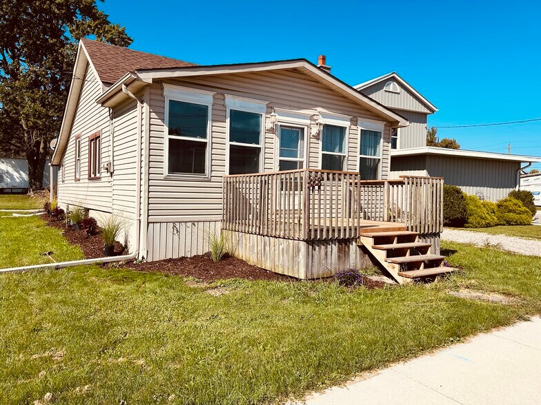 138 Borden Ave, Belmont, ON à vendre - Photo de l’immeuble – Image 1 sur 3