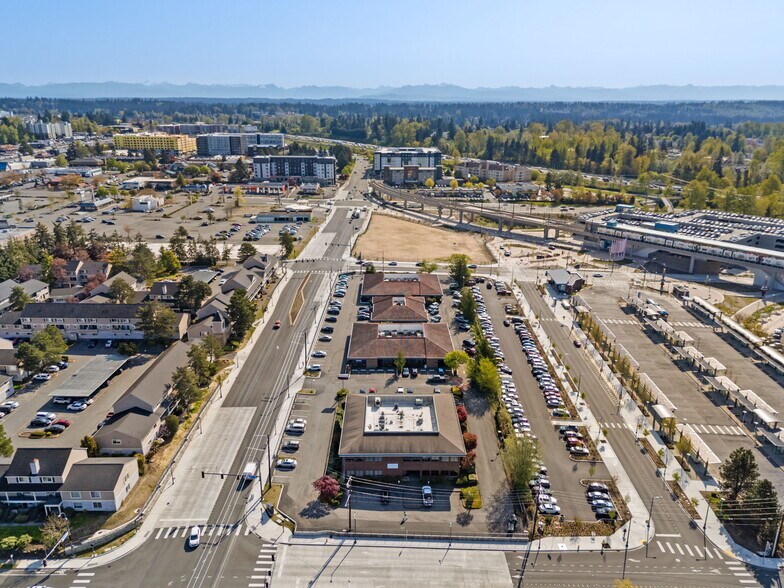 4720 200th St SW, Lynnwood, WA à vendre - Photo de l’immeuble – Image 3 sur 5