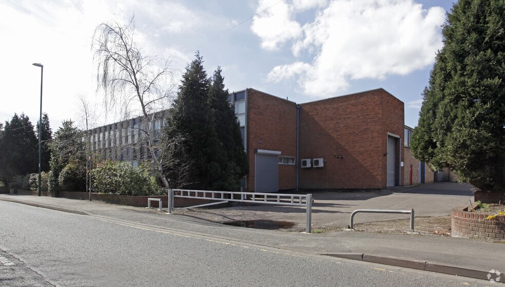 Abbeyfield Rd, Nottingham à louer - Photo de l’immeuble – Image 1 sur 3