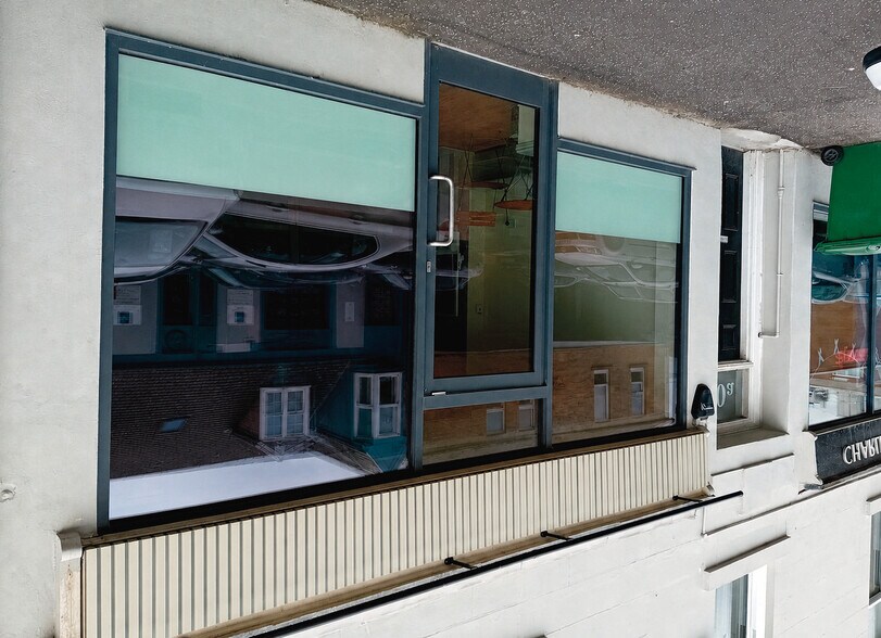 48-52 Hamilton St, Saltcoats à louer - Photo de l’immeuble – Image 2 sur 2