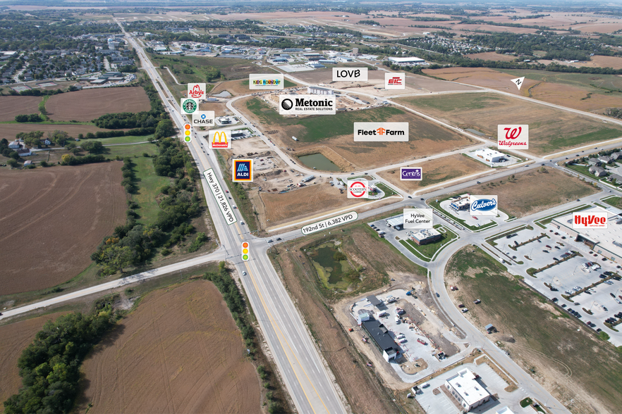 10819 S 192nd Ave, Gretna, NE à vendre - Photo de l’immeuble – Image 3 sur 6