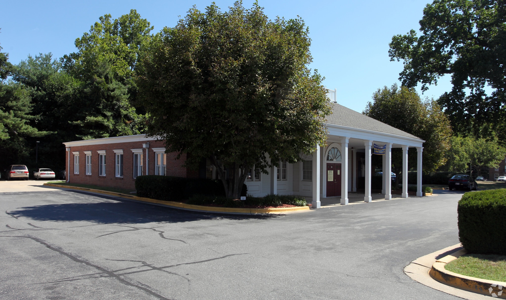 2901 Olney Sandy Spring Rd, Olney, MD à louer Photo principale– Image 1 sur 4