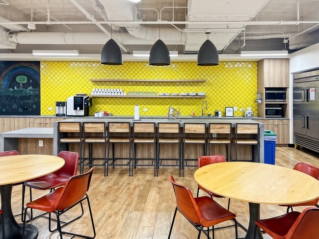 Plus de détails pour 3232 McKinney Ave, Dallas, TX - Coworking à louer