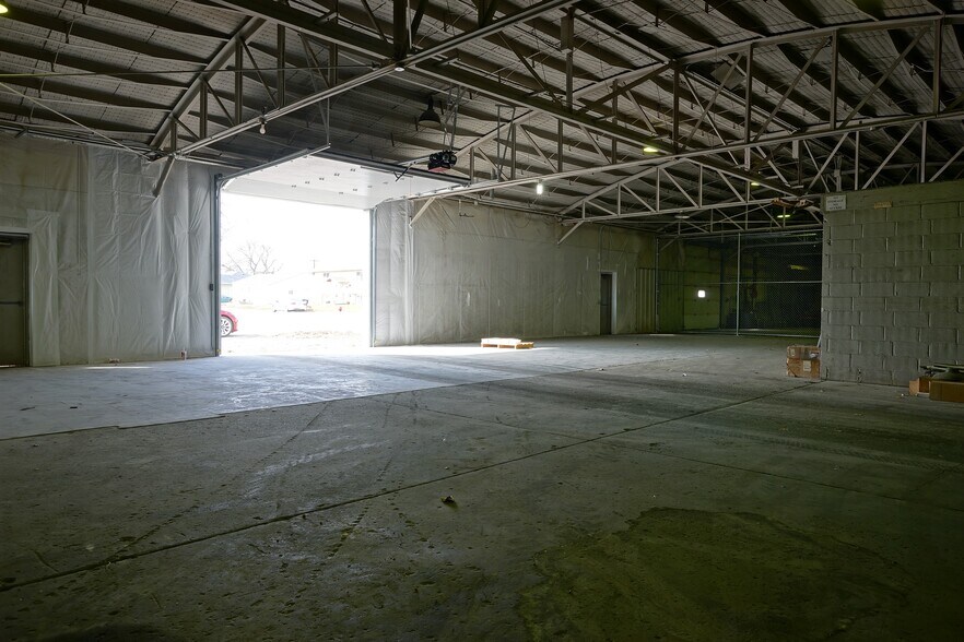 2281 16th Ave, Columbus, NE à louer - Photo intérieure – Image 2 sur 3