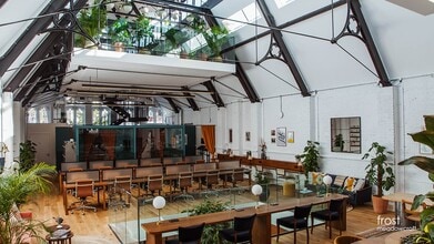 41 Iffley Rd, Londres à louer Photo intérieure– Image 1 sur 6