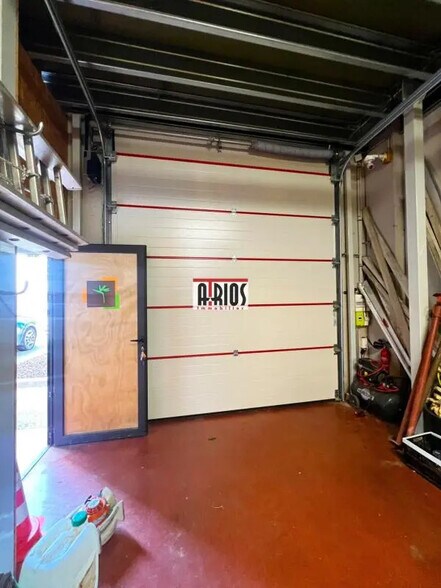 Industriel/Logistique dans La Farlède à louer - Photo de l’immeuble – Image 3 sur 3