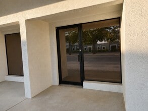 13080 S Belcher Rd, Largo, FL à louer Photo intérieure– Image 2 sur 3