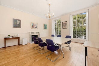 22 John St, Londres à louer Photo de l’immeuble– Image 1 sur 6