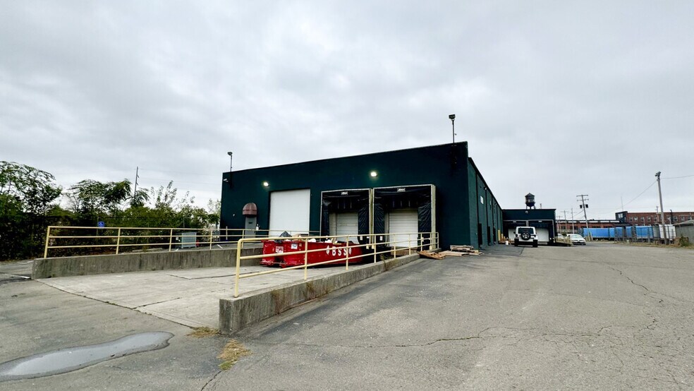 2029 High st, Columbus, OH à louer - Photo principale – Image 1 sur 8