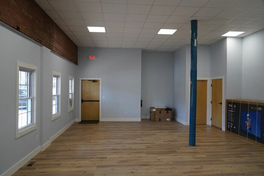 309 E Main St, Pickens, SC à louer - Photo de l’immeuble – Image 2 sur 6