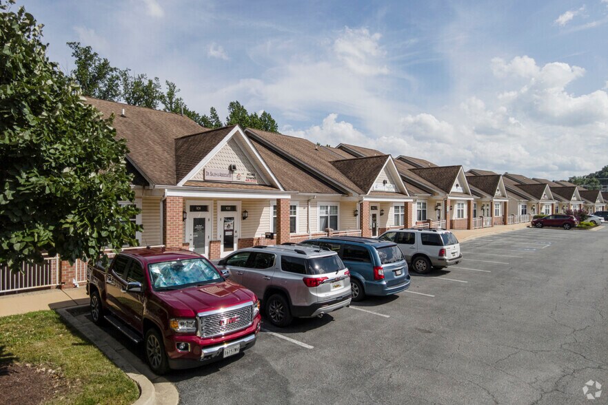 301-306 Steeple Chase Dr, Prince Frederick, MD à vendre - Photo de l’immeuble – Image 2 sur 4