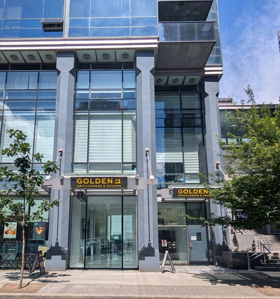 1000 Burrard St, Vancouver, BC à louer - Photo principale – Image 1 sur 5