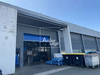 Plus de détails pour Bureau, Local d'activités à louer