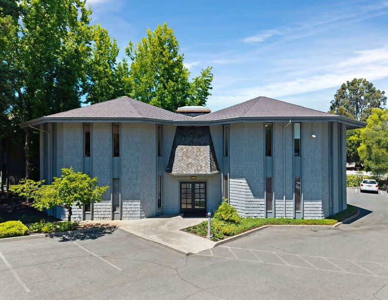 790 San Ramon Valley Blvd, Danville, CA à vendre - Photo de l’immeuble – Image 2 sur 10