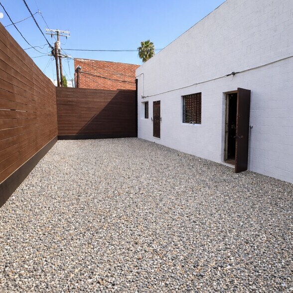 635 N Western Ave, Los Angeles, CA à louer - Photo intérieure – Image 3 sur 6