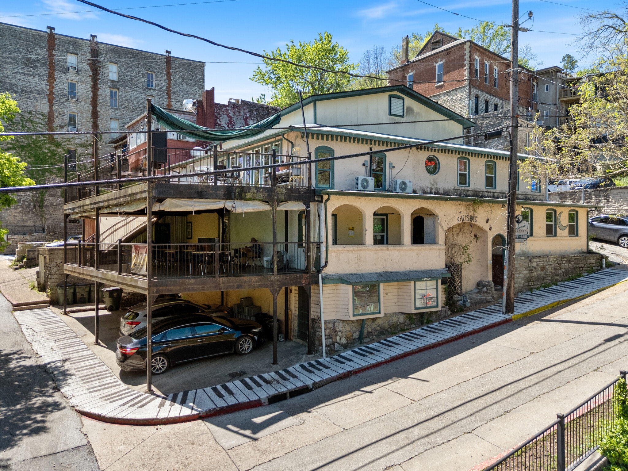 10 Mountain St, Eureka Springs, AR à vendre Photo de l’immeuble– Image 1 sur 31