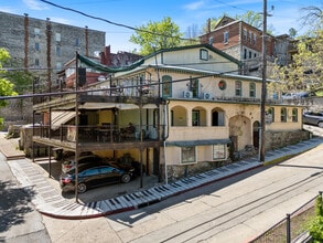 10 Mountain St, Eureka Springs, AR à vendre Photo de l’immeuble– Image 1 sur 31