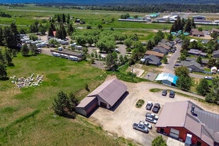 105 E Jacob St, Mccall ID - Commerce