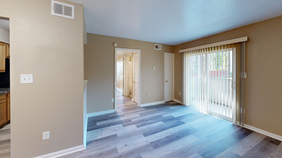 4168 The Place St, Memphis, TN à vendre - Numérisation 3D Matterport – Image 2 sur 25