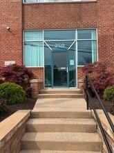 250 E Elizabeth St, Harrisonburg, VA à louer Photo de l’immeuble– Image 2 sur 22