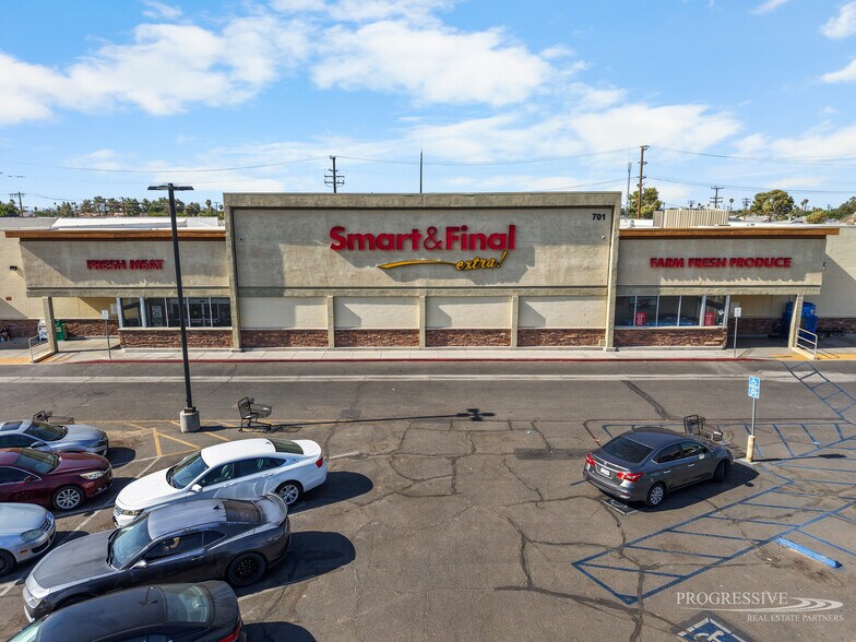 601-751 E Hobson Way, Blythe, CA à vendre - Photo de l’immeuble – Image 2 sur 4