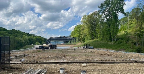 18 McClaren Rd, Coraopolis, PA à louer - Photo de l’immeuble – Image 1 sur 3